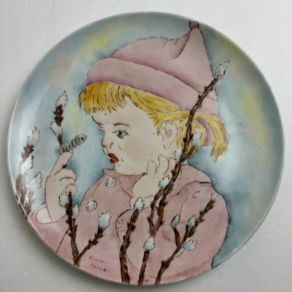 Antique 1965s Plate Decor